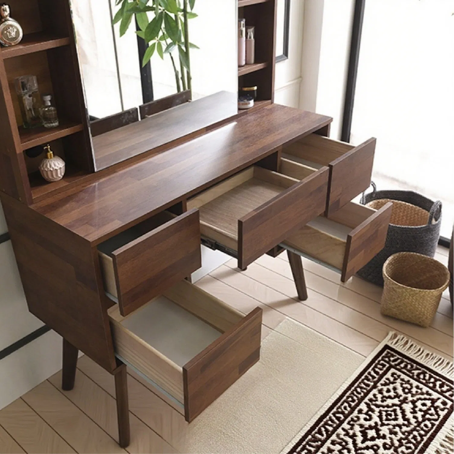 Nordic Modern Design Solid Wood Dressing Table, Suitable for Small Bedrooms