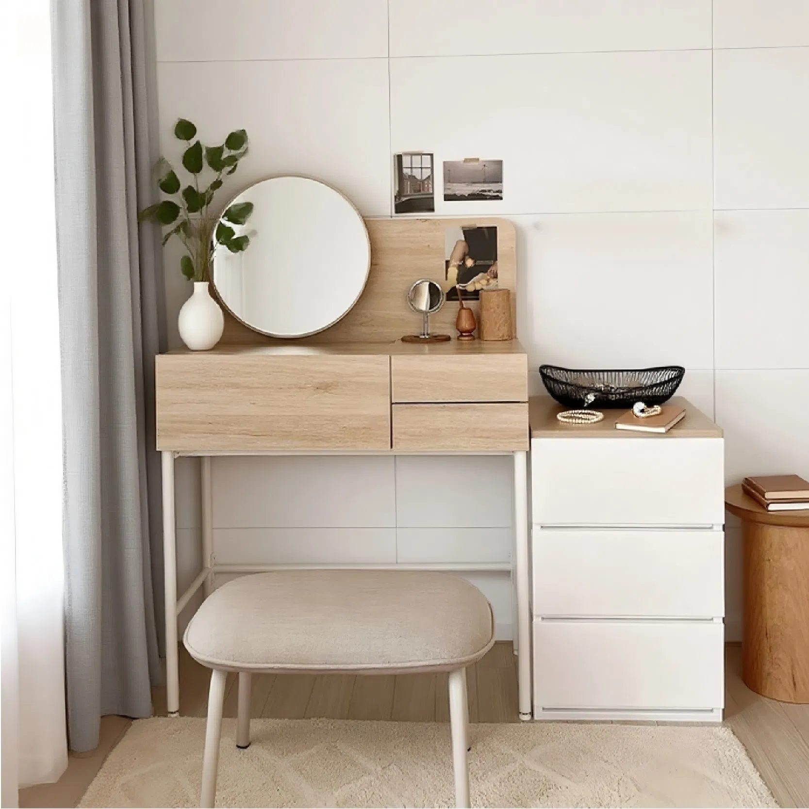 Elegant Minimalist Wood Makeup Vanity with Storage Solutions